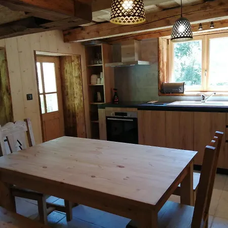La Corne Du Chamois Chalet *